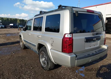 2008 Jeep Commander Sport z USA, uszkodzony, nr VIN 1J8HH48K48C117074